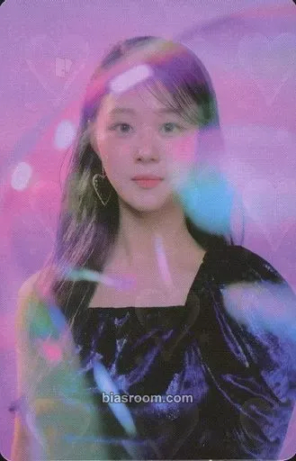 Chaerin Cherry Wish Photocard - Cherry Bullet - Cherry Bullet K-pop photocard