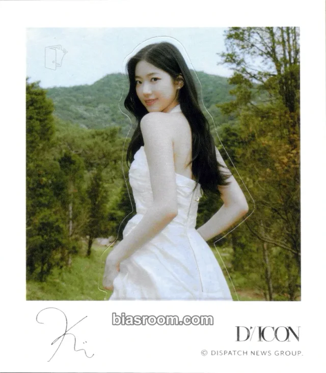LE SSERAFIM - Kazuha - D'ICON Issue N°14 Other pop-up card postcard merch pop-up store japan