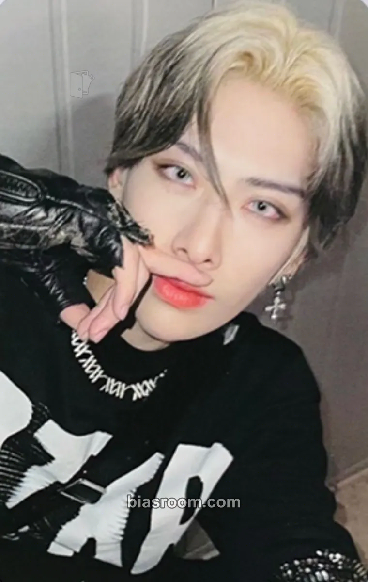 Ricky Melting Point Photocard - ZEROBASEONE - ZEROBASEONE K-pop photocard