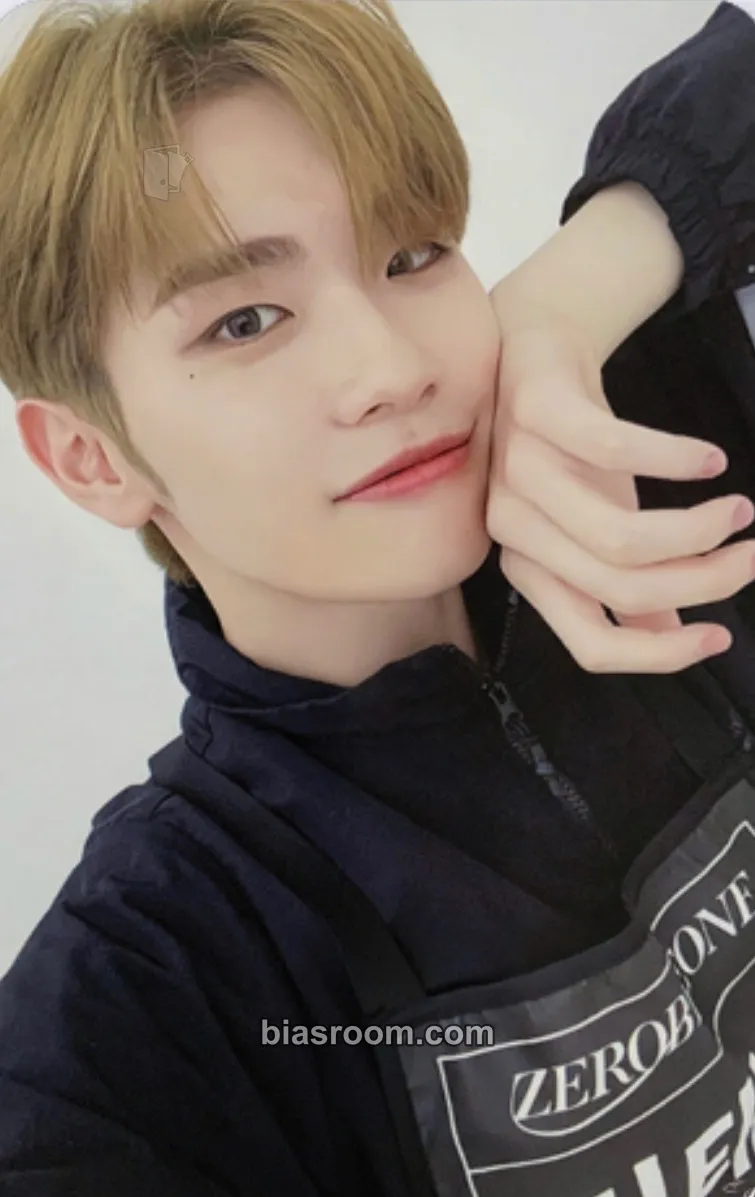 Taerae Melting Point Photocard - ZEROBASEONE - ZEROBASEONE K-pop photocard