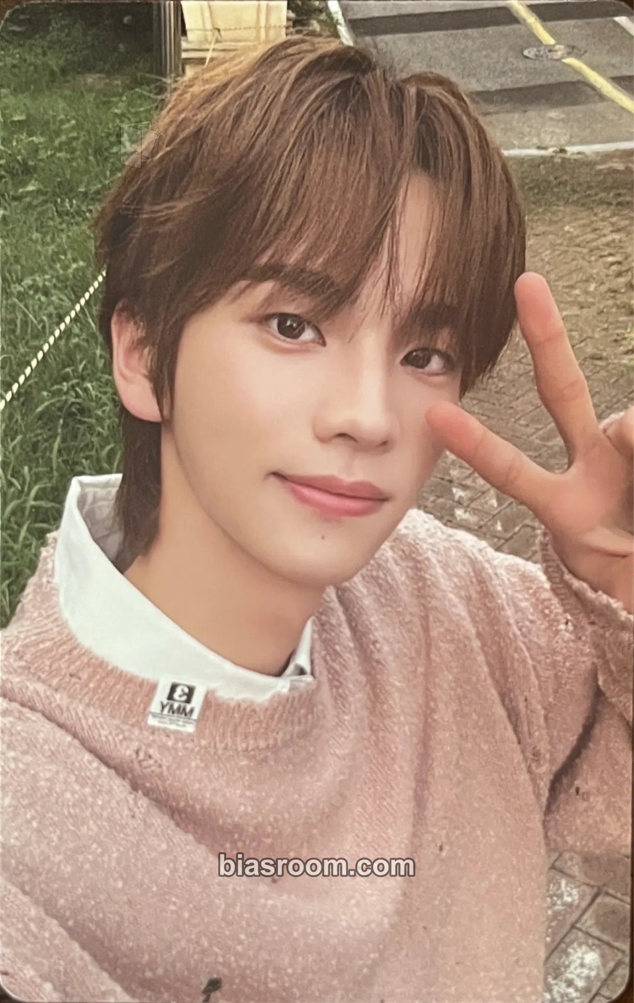Shinyu 2025 Seasons Greetings - Things We Love Photocard - TWS - TWS K-pop photocard