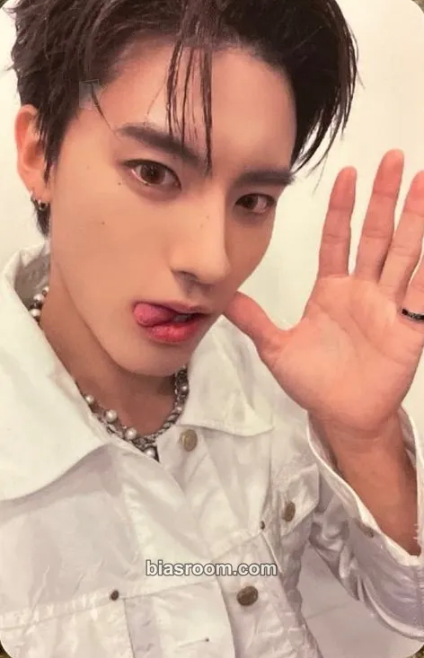 Eric Phantasy Pt. 2: Sixth Sense Photocard - THE BOYZ - THE BOYZ K-pop photocard
