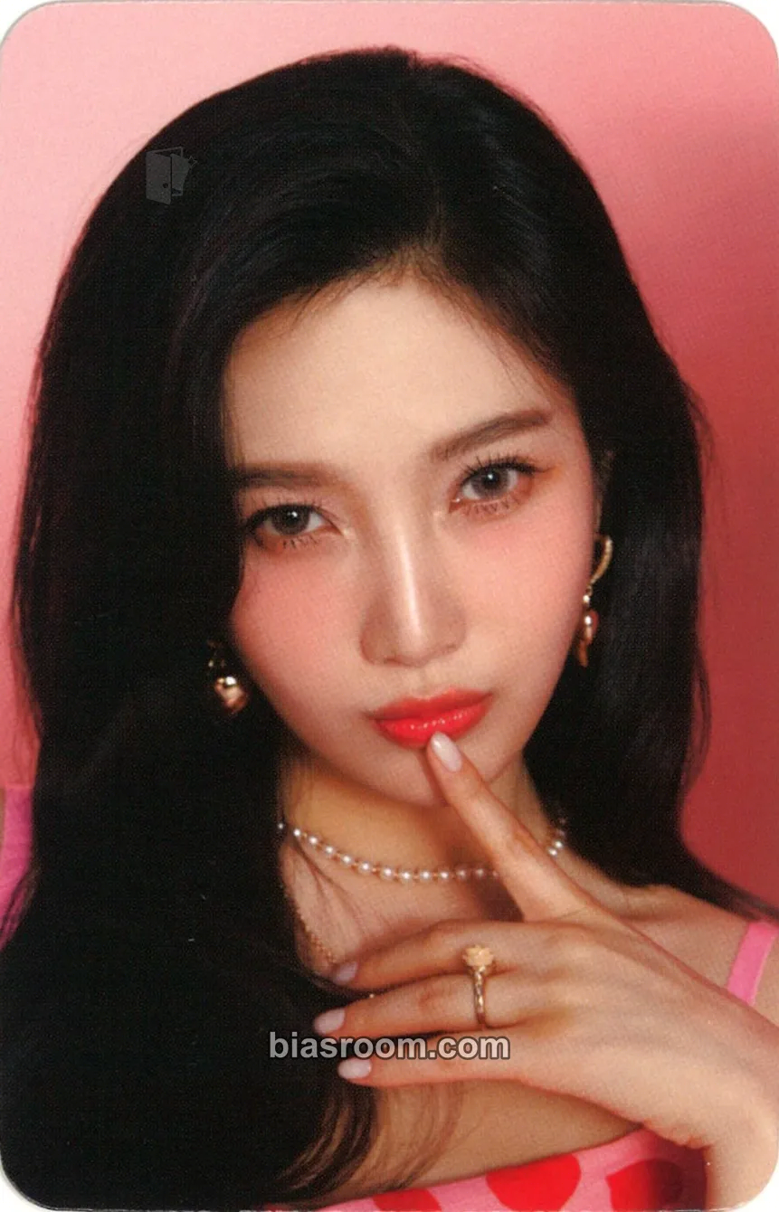 Joy 2024 Season's Greetings Photocard - Red Velvet - Red Velvet K-pop photocard