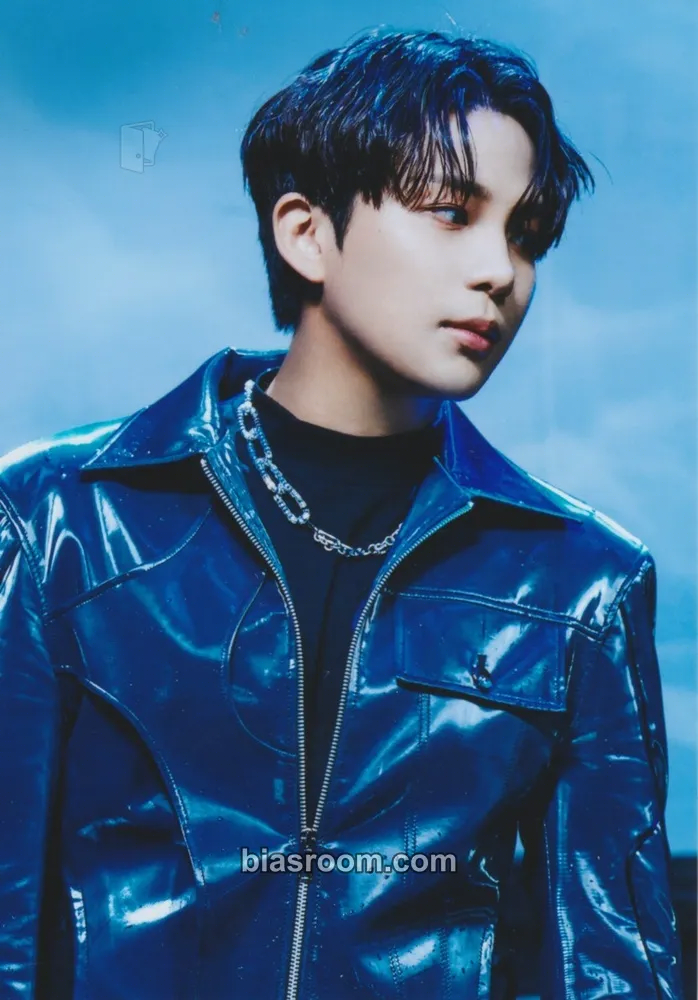 Jongho ATEEZ ZERO: FEVER Part.3 SHOP IN SHOP Photocard - ATEEZ - ATEEZ K-pop photocard