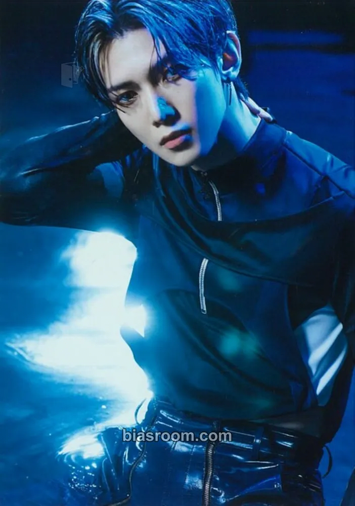 Yeosang ATEEZ ZERO: FEVER Part.3 SHOP IN SHOP Photocard - ATEEZ - ATEEZ K-pop photocard
