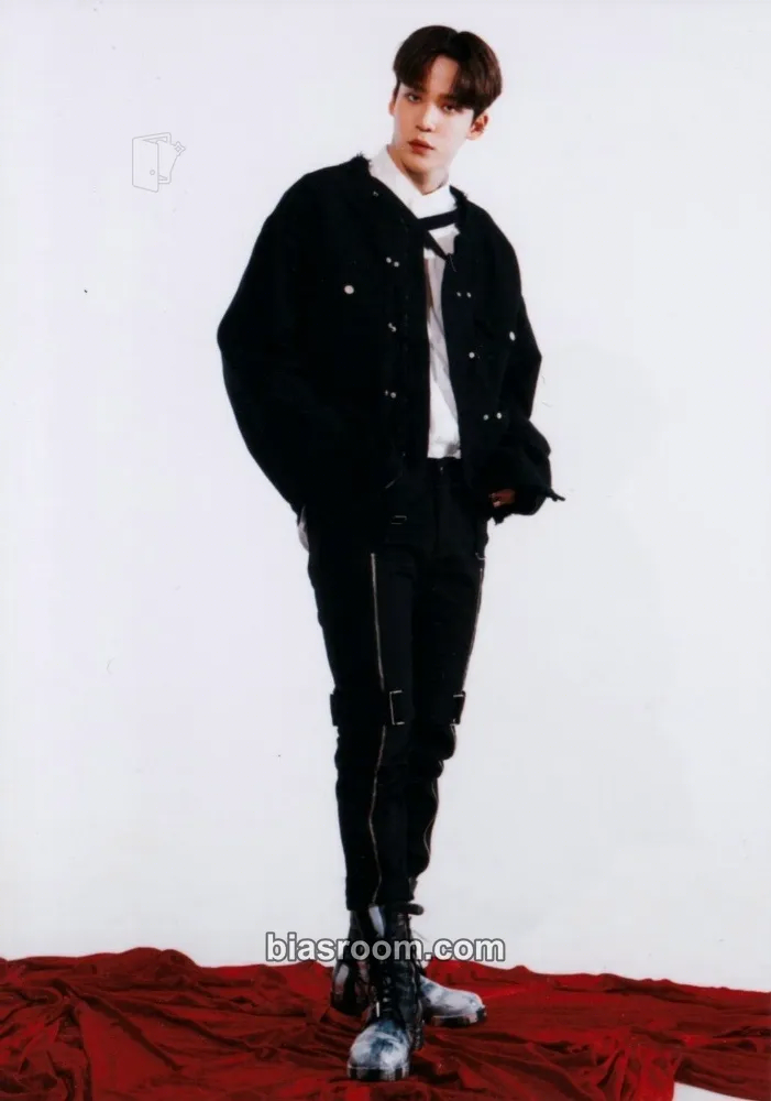 Yunho ATEEZ ZERO: FEVER Part.3 SHOP IN SHOP Photocard - ATEEZ - ATEEZ K-pop photocard