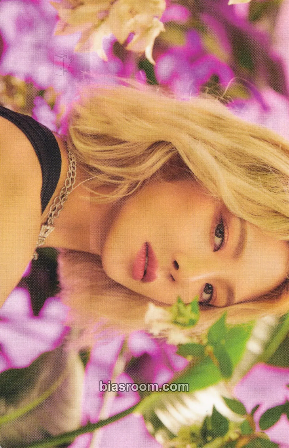 Hyoyeon Lil' Touch Photocard - Girls' Generation - Girls' Generation K-pop photocard