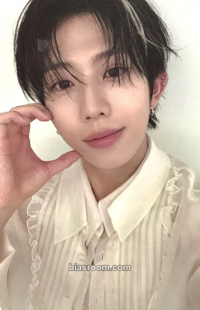 Yungyu Electric Heart: 찬란하게 빛날 Photocard - 8TURN - 8TURN K-pop photocard
