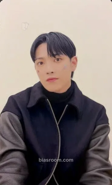 Hongjoong ZERO : FEVER Part.3 Photocard - ATEEZ - ATEEZ K-pop photocard