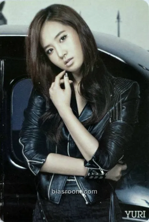 Yuri Mr. Taxi (single) Photocard - Girls' Generation - Girls' Generation K-pop photocard