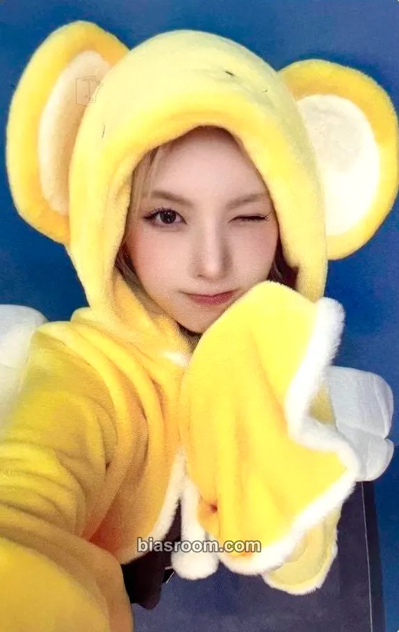 Bae Fe3O4: STICK OUT Photocard - NMIXX - NMIXX K-pop photocard
