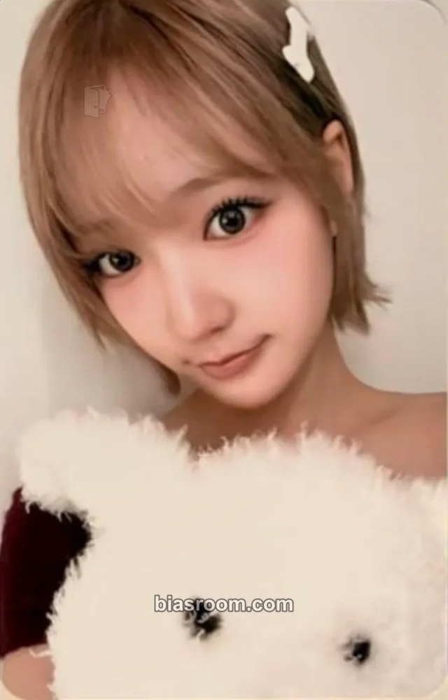 KiiiKiii - Jiyu - Delulu Pack Album hellolive video call (fancall) fansign round 3