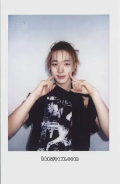Tomoya NALLINA Photocard - NEXZ - NEXZ K-pop photocard