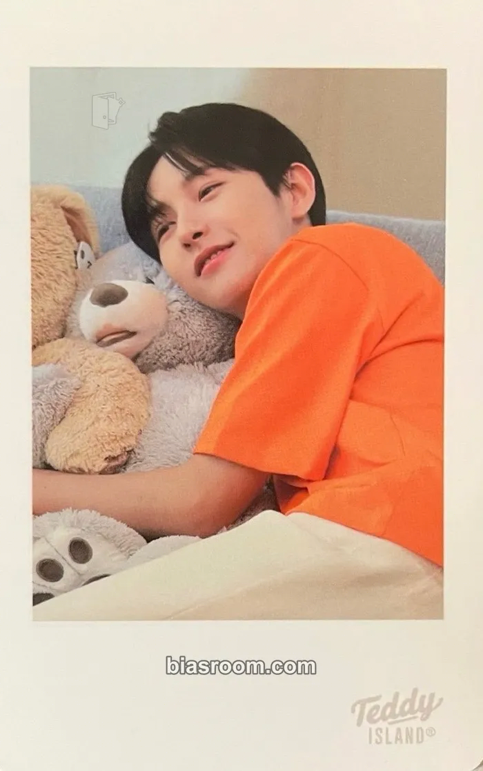 Renjun NCT DREAM in Teddy Island Photocard - NCT DREAM - NCT DREAM K-pop photocard