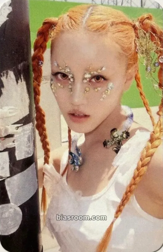 CHISA AWE Photocard - XG - XG K-pop photocard