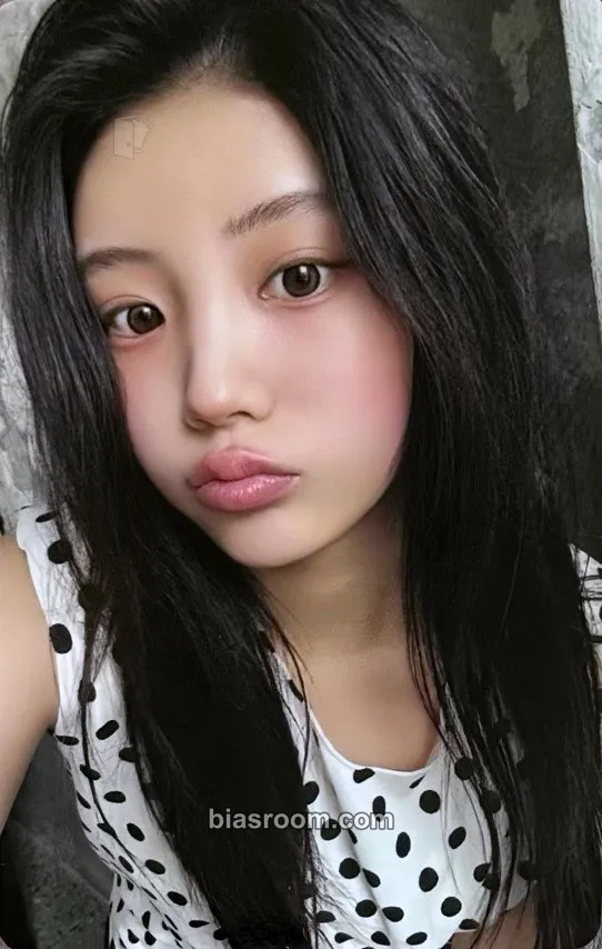 Wonhee NOT CUTE ANYMORE Photocard - ILLIT - ILLIT K-pop photocard