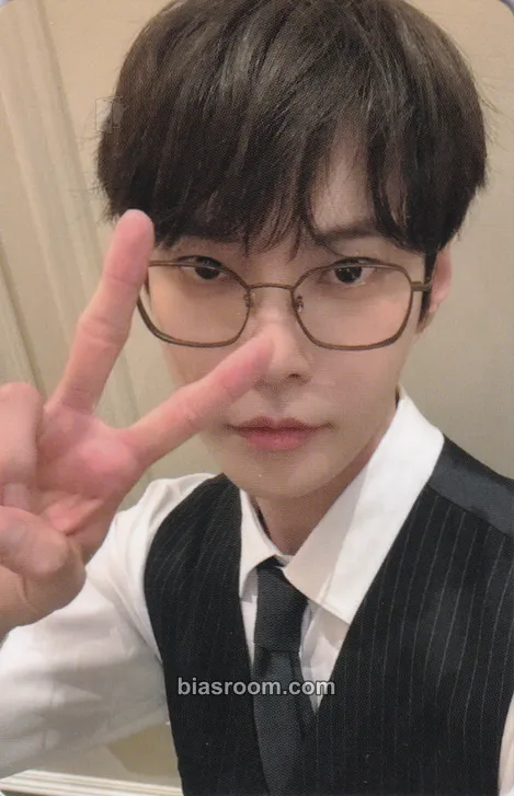 Doyoung Doors Photocard - NCT - NCT K-pop photocard