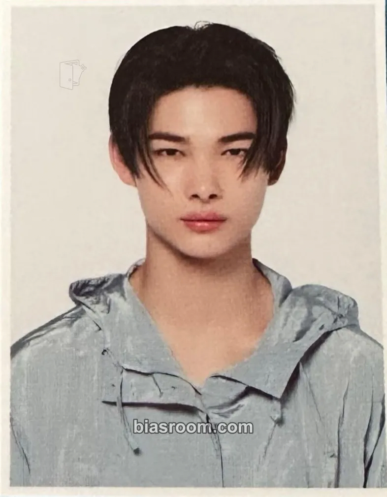 Ni-ki Enhypen x Dr.Jart+ Photocard - ENHYPEN - ENHYPEN K-pop photocard