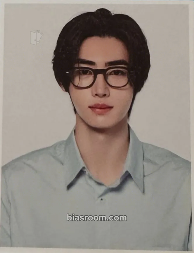 Sunghoon Enhypen x Dr.Jart+ Photocard - ENHYPEN - ENHYPEN K-pop photocard