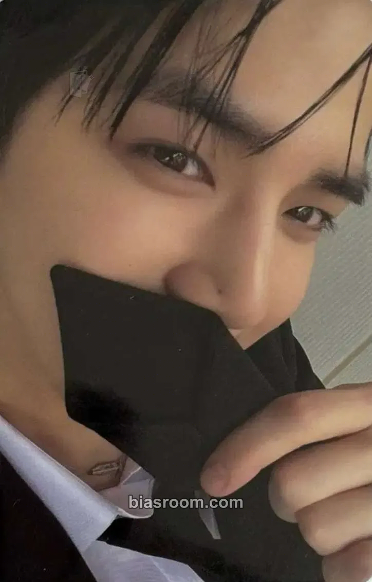 Younghoon a;effect Photocard - THE BOYZ - THE BOYZ K-pop photocard
