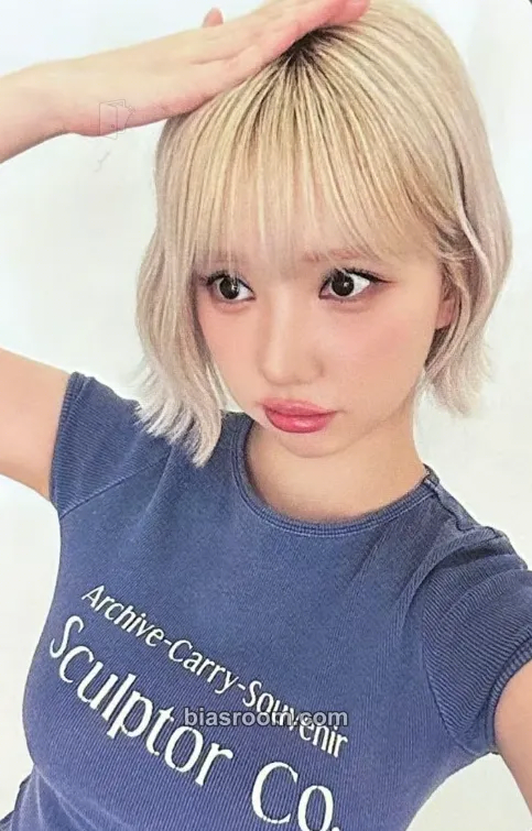 Eunha A Montage of ( ) Photocard - VIVIZ - VIVIZ K-pop photocard