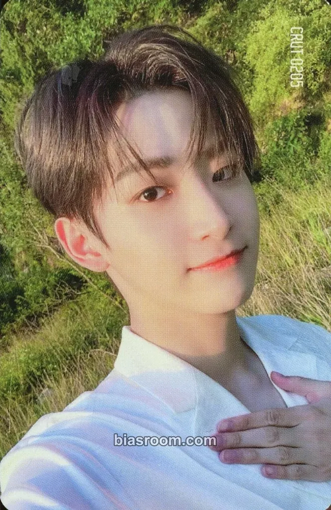 Jungmo HIDEOUT: THE NEW DAY WE STEP INTO - SEASON 2 Photocard - CRAVITY - CRAVITY K-pop photocard