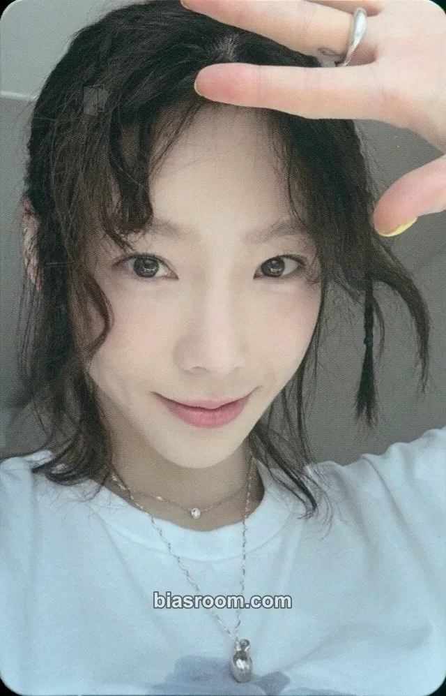 Taeyeon Taeyeon Concert - The Odd of Love Photocard - Taeyeon K-pop photocard