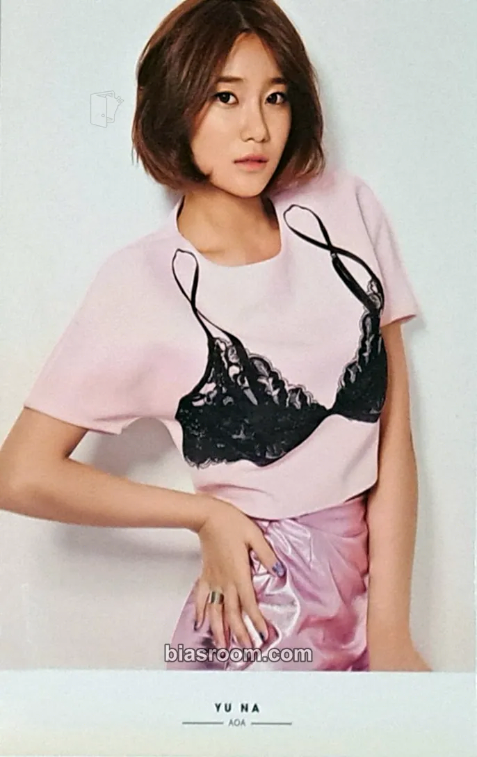 Yuna Short Hair Photocard - AOA - AOA K-pop photocard