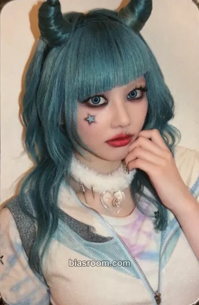 XG - HINATA - Million Places Album vinyl version album photocard