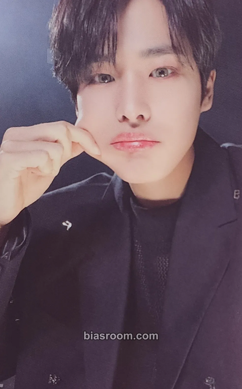 Byungchan Chronograph Photocard - VICTON - VICTON K-pop photocard