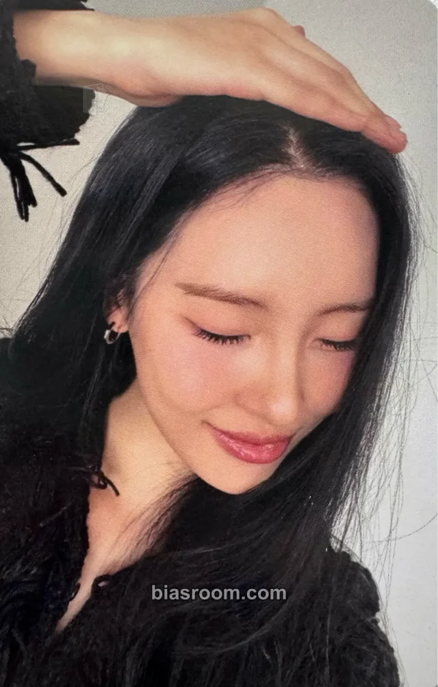 Sunmi - Sunmi - HEART MAID Album signed album event