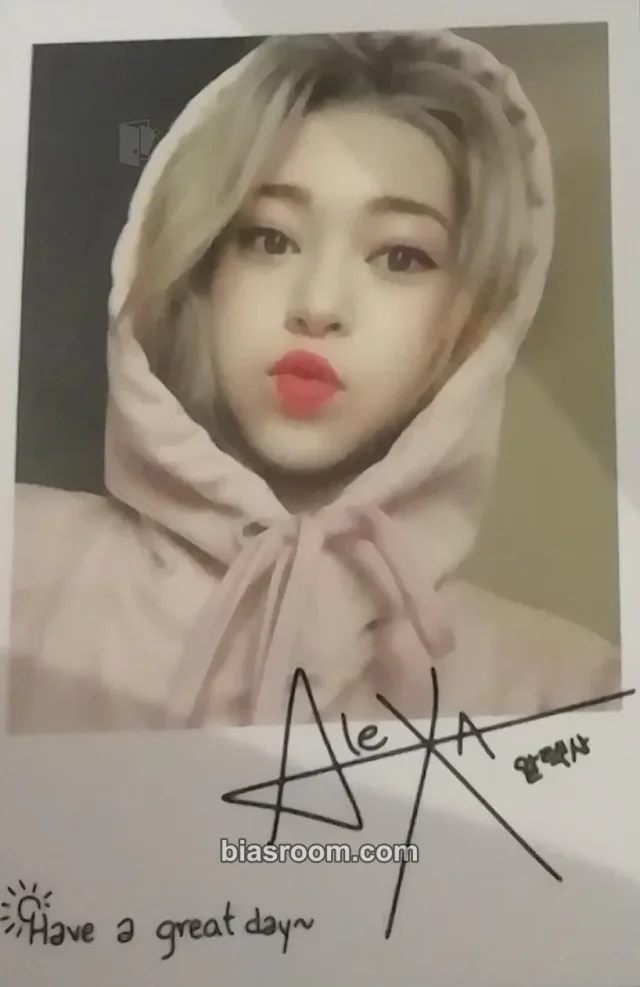 Kim Seri - AleXa - Bomb Album photo set polaroid merch polaroid set FPO