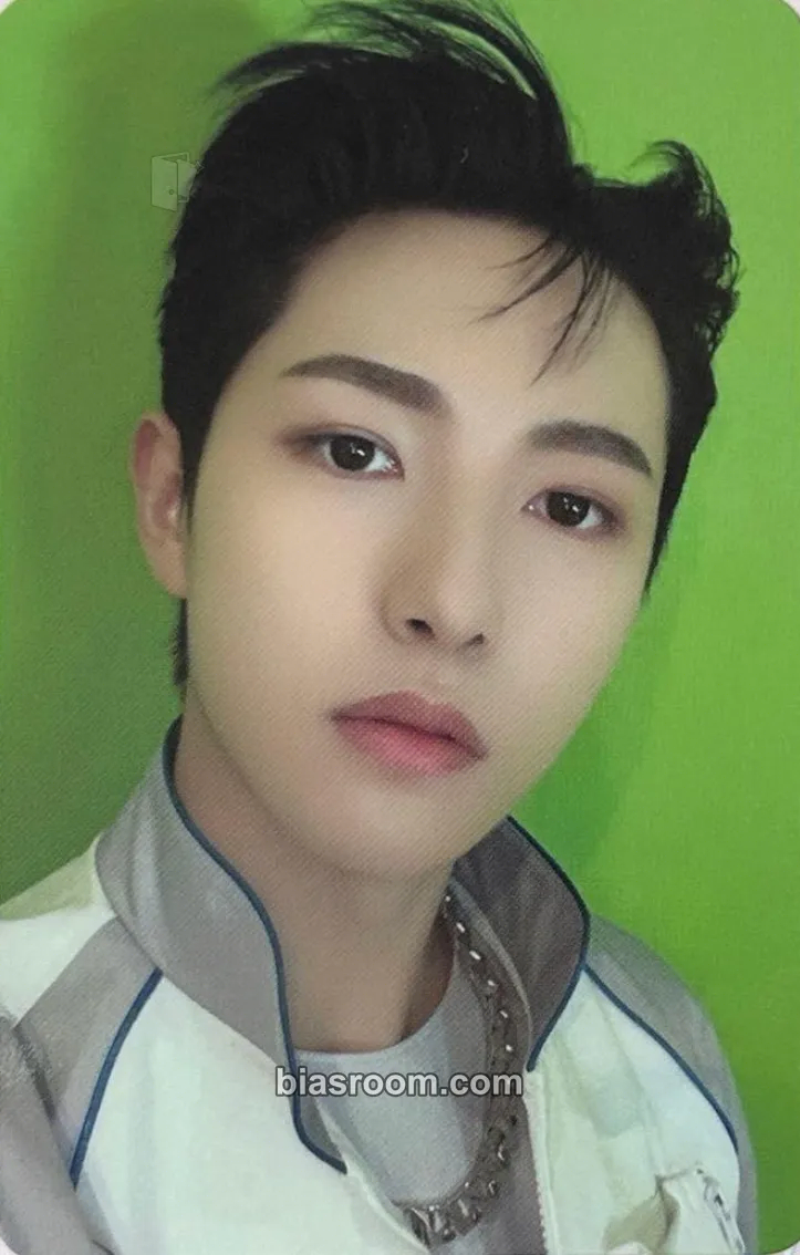 Renjun THE DREAM SHOW 2 : IN A DREAM Photocard - NCT DREAM - NCT DREAM K-pop photocard