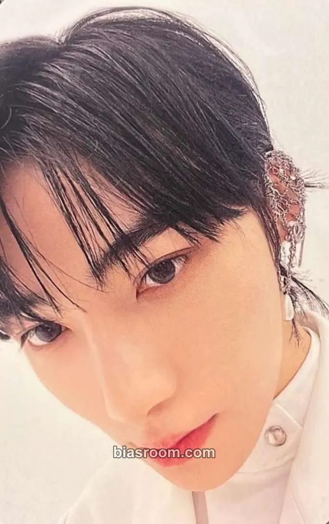 New She's the Boss Photocard - THE BOYZ - THE BOYZ K-pop photocard