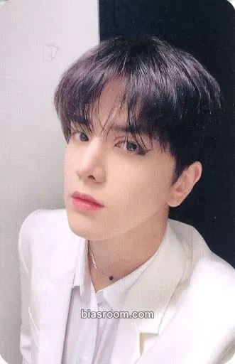 Younghoon She's the Boss Photocard - THE BOYZ - THE BOYZ K-pop photocard