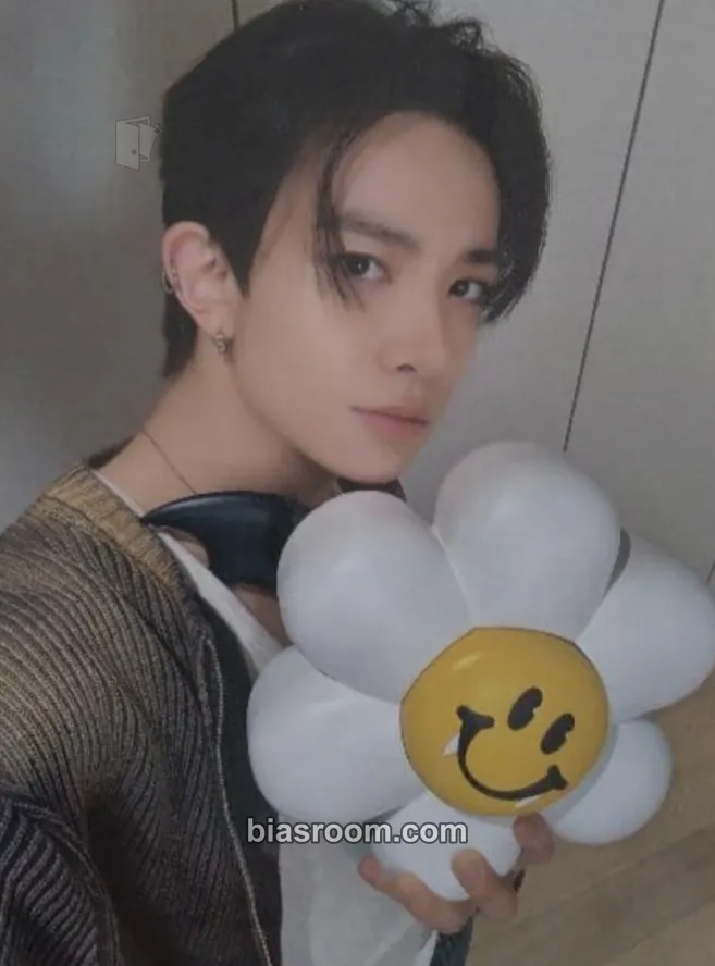 Heeseung Enhypen x Wiggle Wiggle Photocard - ENHYPEN - ENHYPEN K-pop photocard