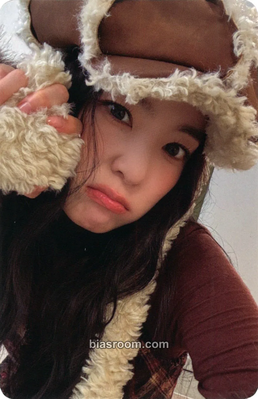 Irene 2026 Season's Greetings Photocard - Red Velvet - Red Velvet K-pop photocard