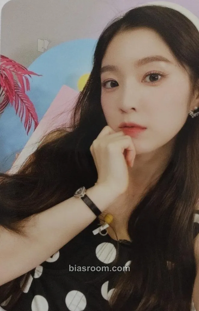 Irene Cosmic Photocard - Red Velvet - Red Velvet K-pop photocard