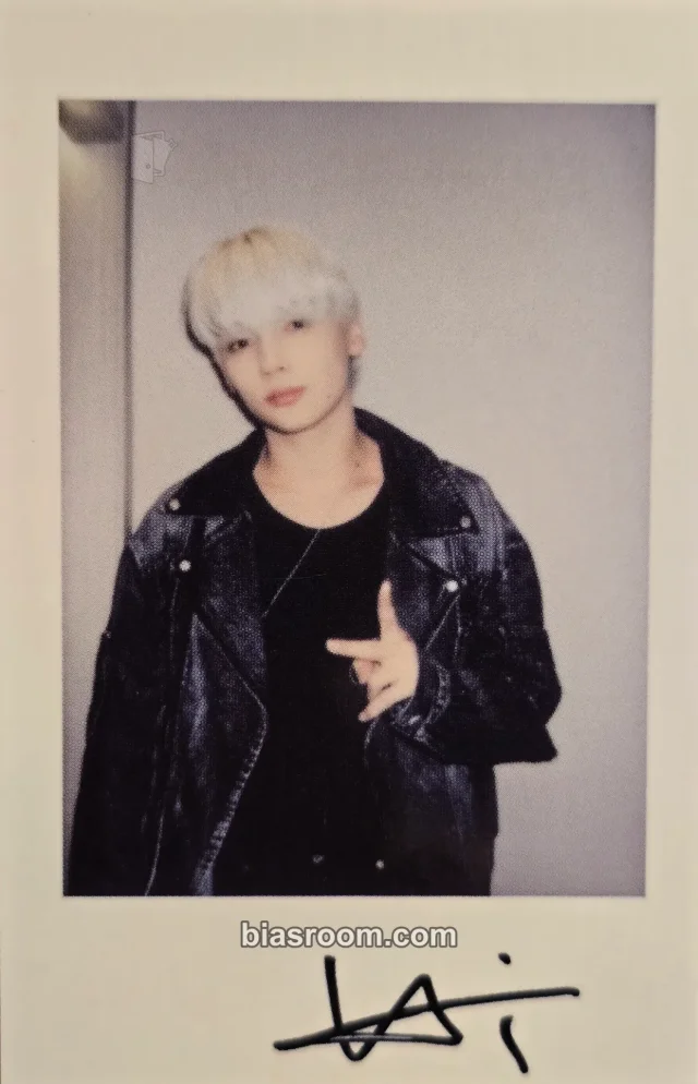 TOMORROW X TOGETHER - Huening Kai - The Star Chapter: Together Album fansign withfans / yizhiyu (yzy)
