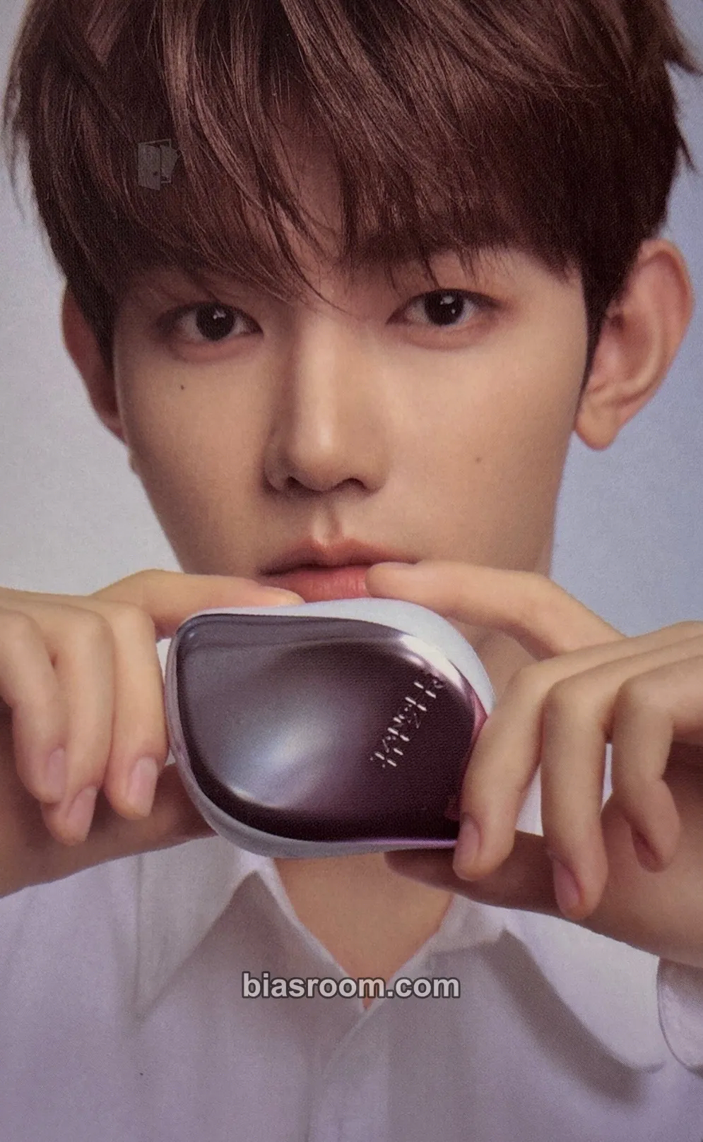 Hao Zhang Hao x Tangle Teezer Photocard - ZEROBASEONE - ZEROBASEONE K-pop photocard