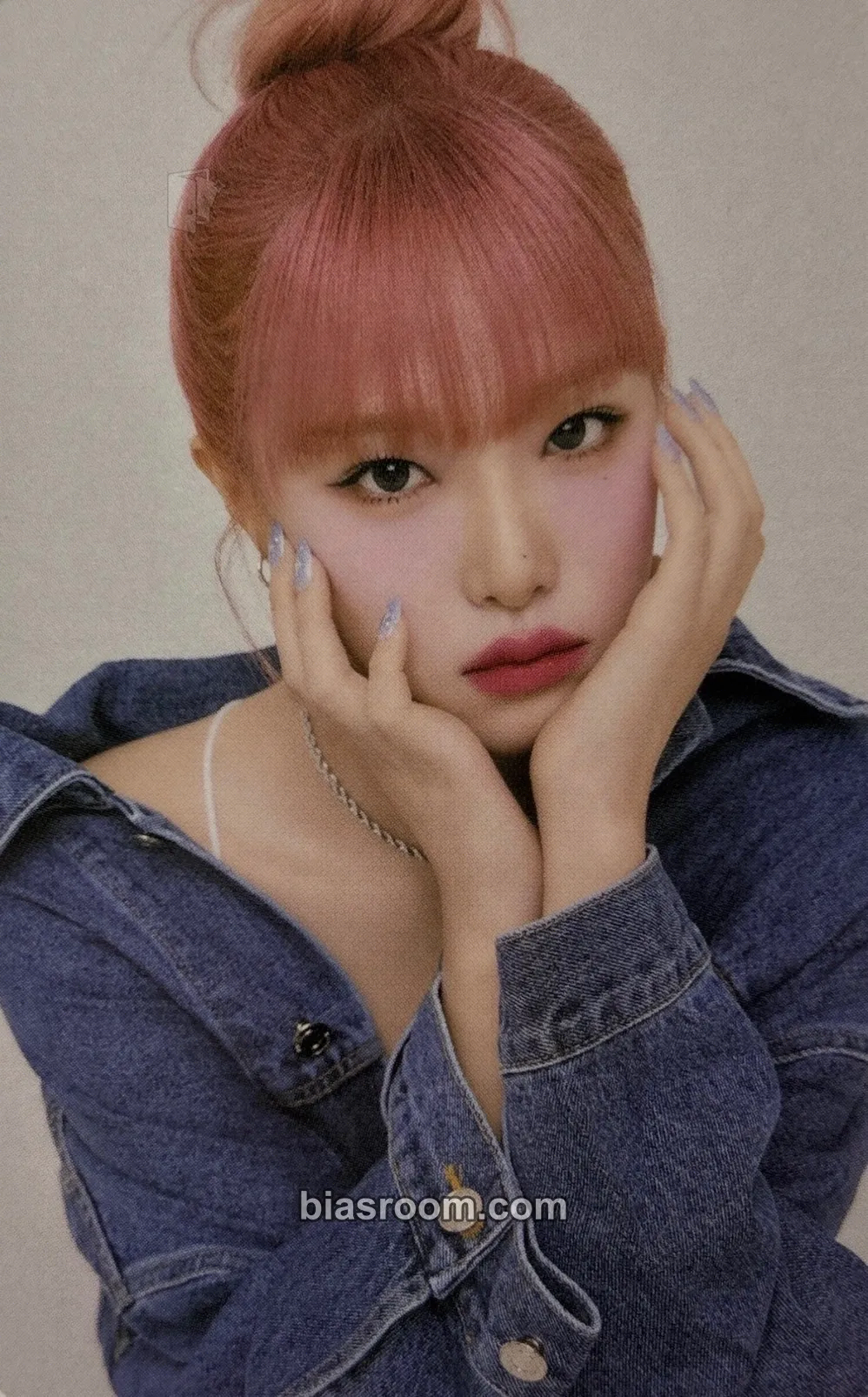Yena Yena x Lilybred Photocard - Yena K-pop photocard