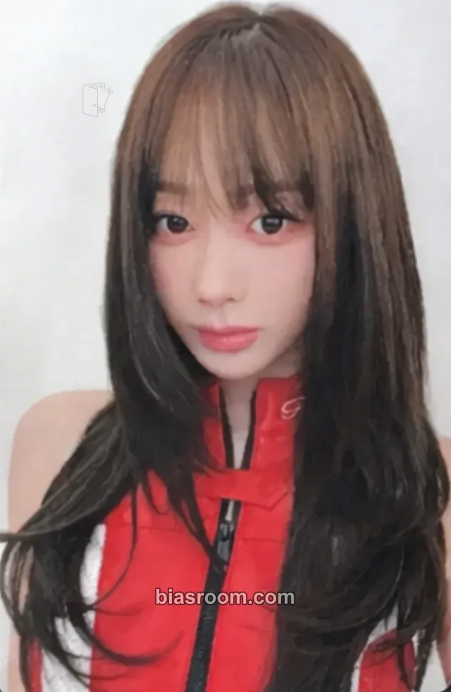 Giselle aespa x Nongshim Shin Ramyun Photocard - aespa - aespa K-pop photocard