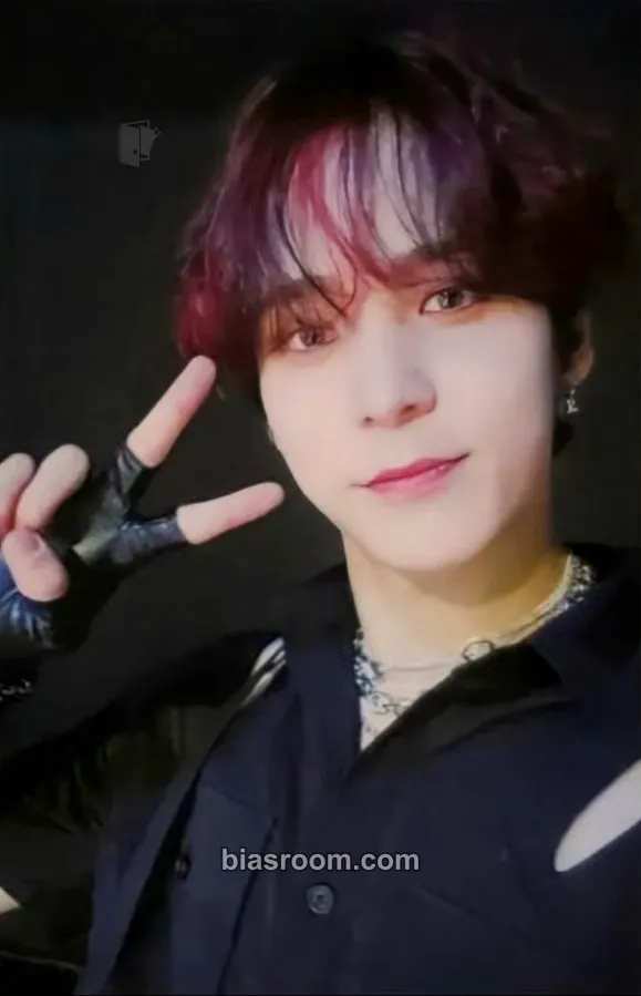 Yunho ATEEZ ZERO: FEVER Part.3 SHOP IN SHOP Photocard - ATEEZ - ATEEZ K-pop photocard