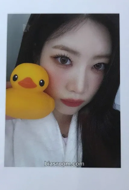 Kim Lip Version Up Photocard - ARTMS - ARTMS K-pop photocard
