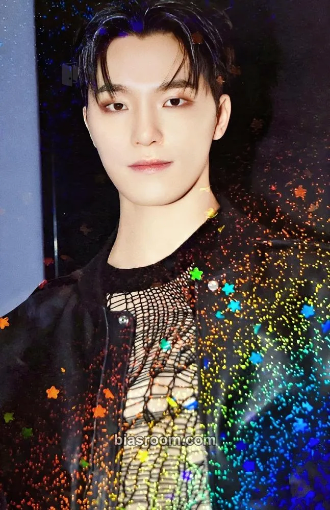 Dino 17 IS RIGHT HERE Photocard - SEVENTEEN - SEVENTEEN K-pop photocard