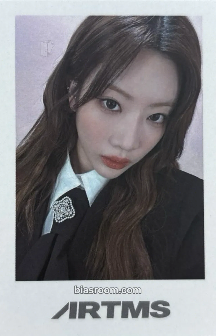 Kim Lip Dall Photocard - ARTMS - ARTMS K-pop photocard
