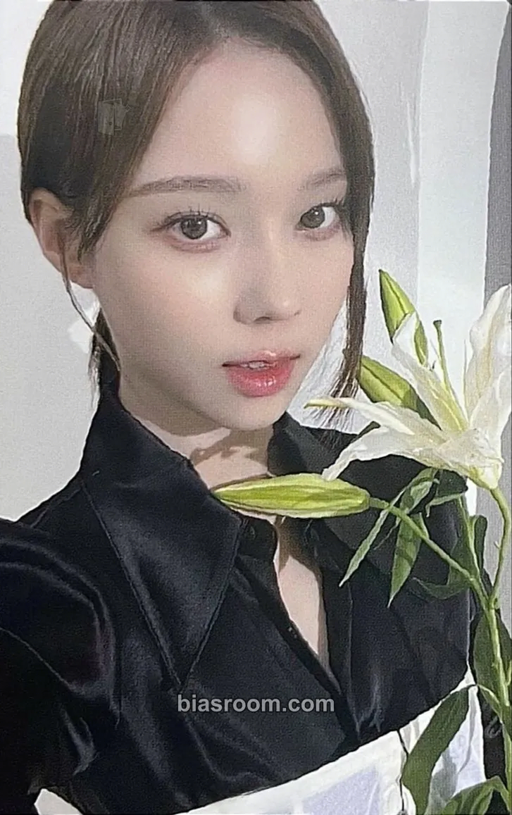 Winter Aespa x Alluring Atelier Photocard - aespa - aespa K-pop photocard