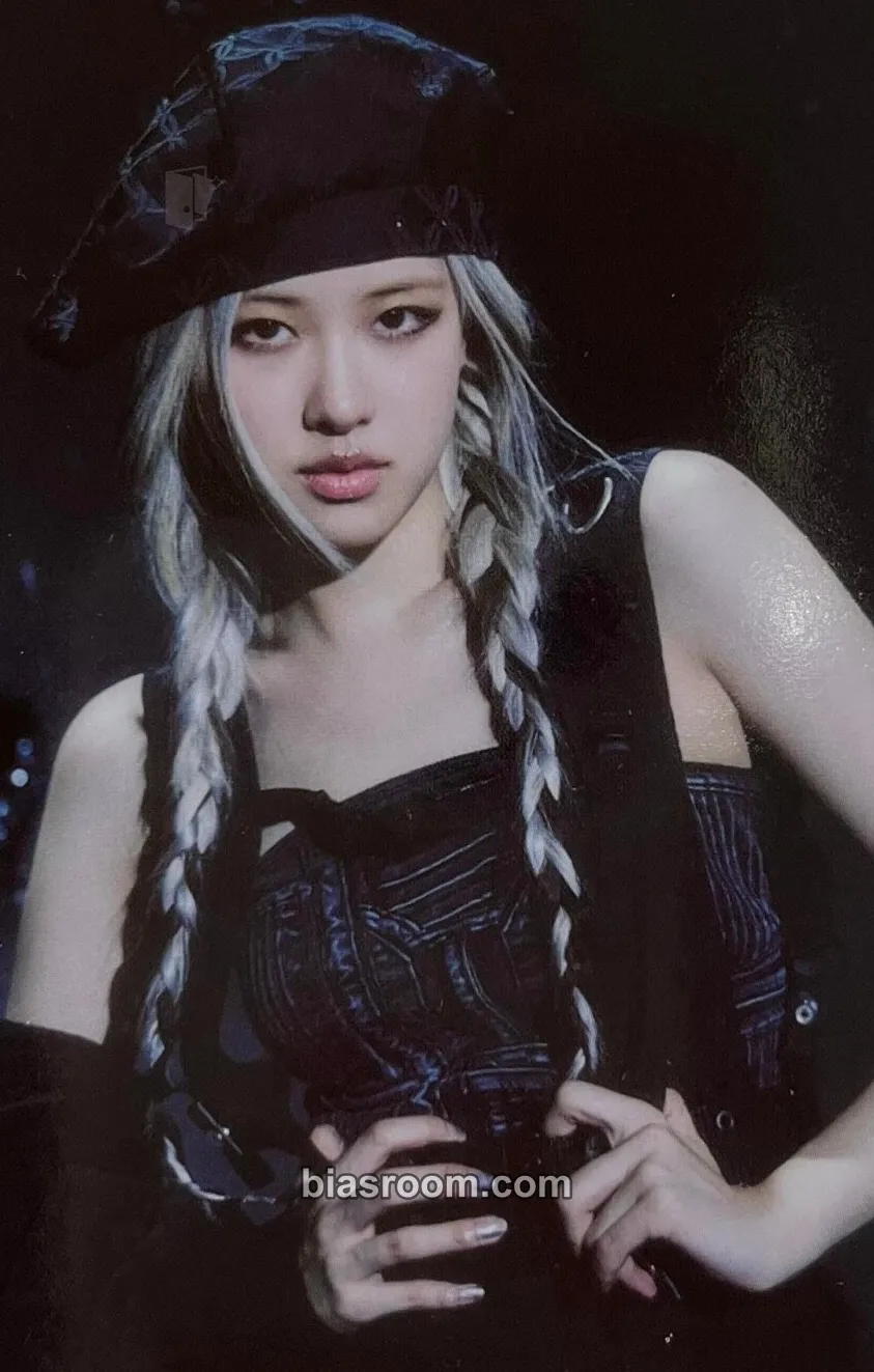 Rosé BORN PINK Photocard - BLACKPINK - BLACKPINK K-pop photocard