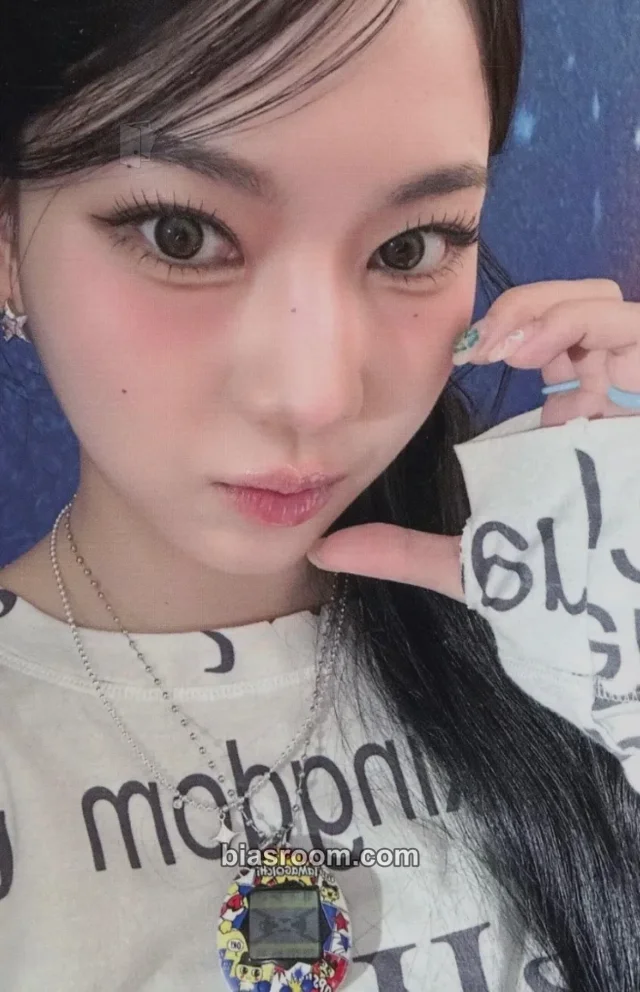 STAYC - Isa - Lover, Killer / BEBE (Japanese Ver.) Album album photocard