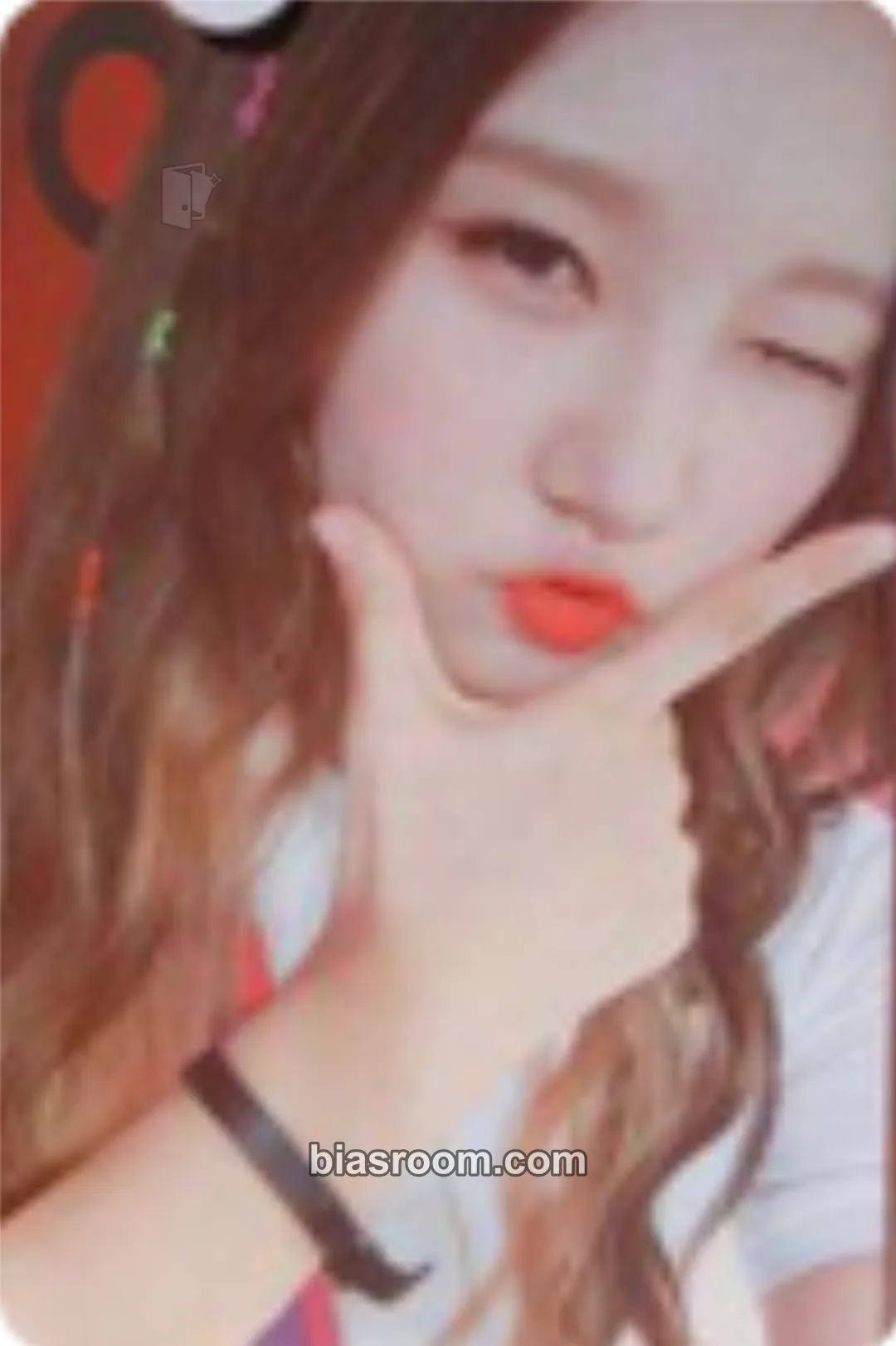 Sungyeon Schxxl Out Photocard - PRISTIN - PRISTIN K-pop photocard